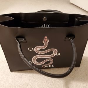 Los Angeles Trading Co snake tote